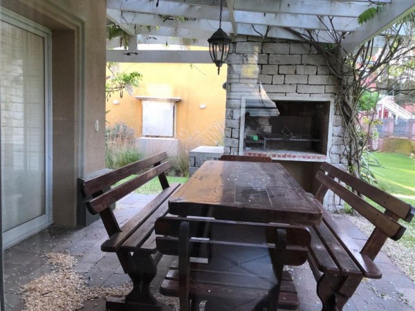 Venta de casa en Pinamar