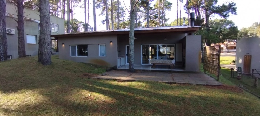 Venta de Casa en Csta Esmeralda