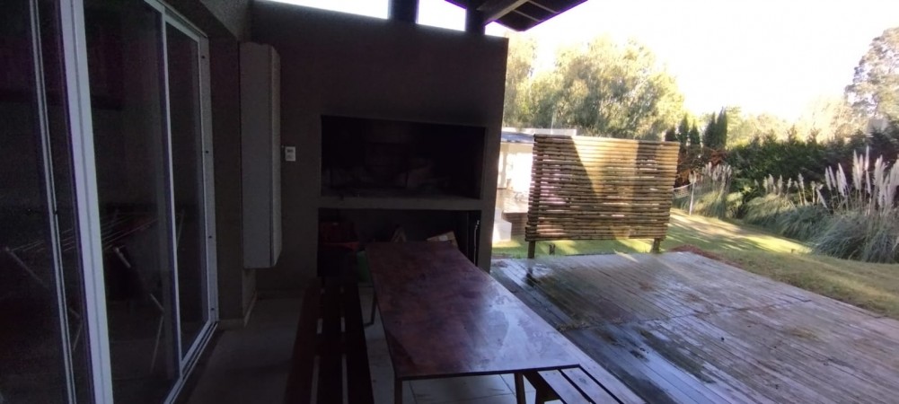 Venta de Casa en Csta Esmeralda