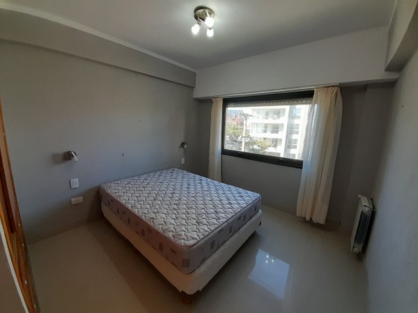 Venta Departamento Villa Gesell con cochera Zona centro