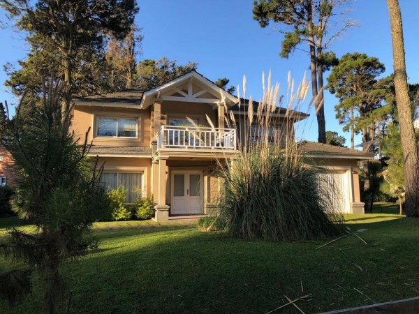 Venta de casa en Pinamar
