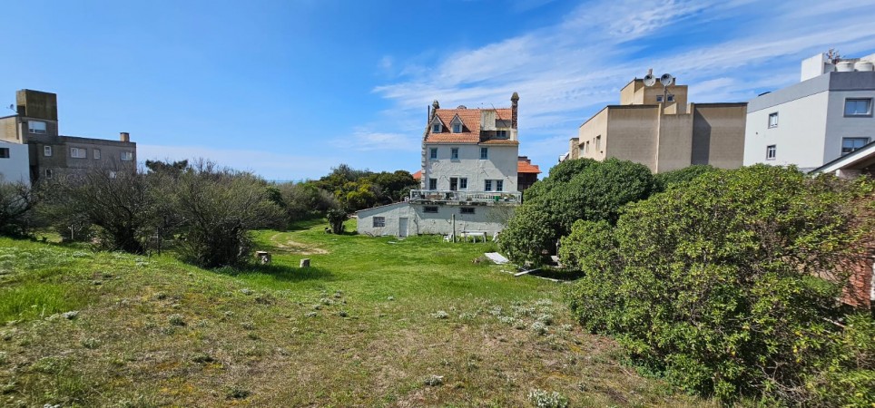 Venta de lote multifamiliar