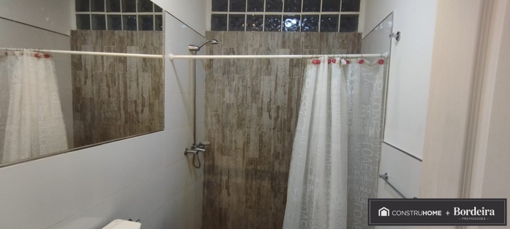 Venta de Casa en Csta Esmeralda