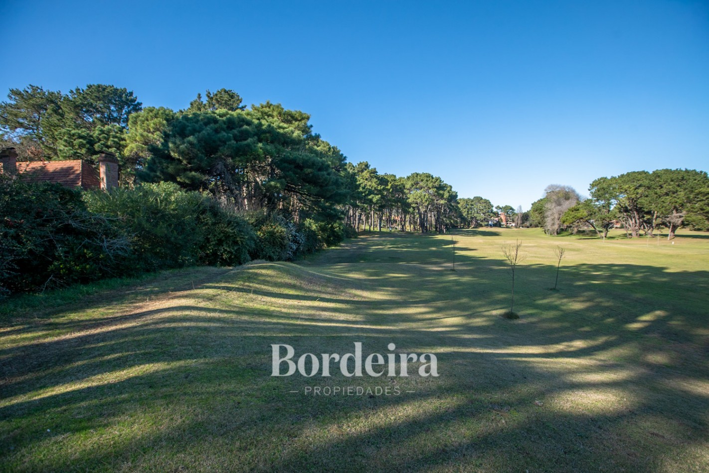 Venta tres lotes en Pinamar con vista al Golf