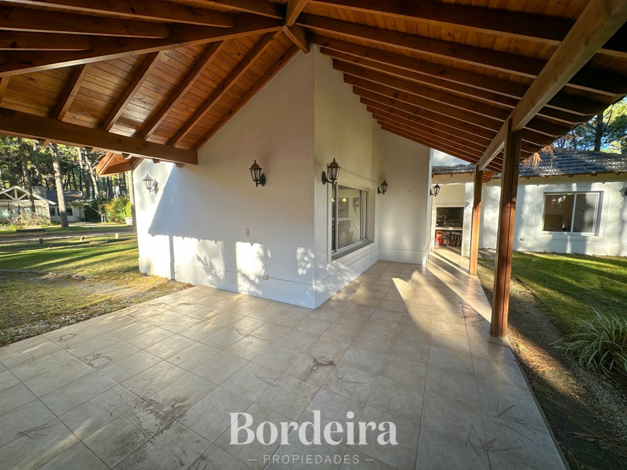 Venta casa Pinamar Norte