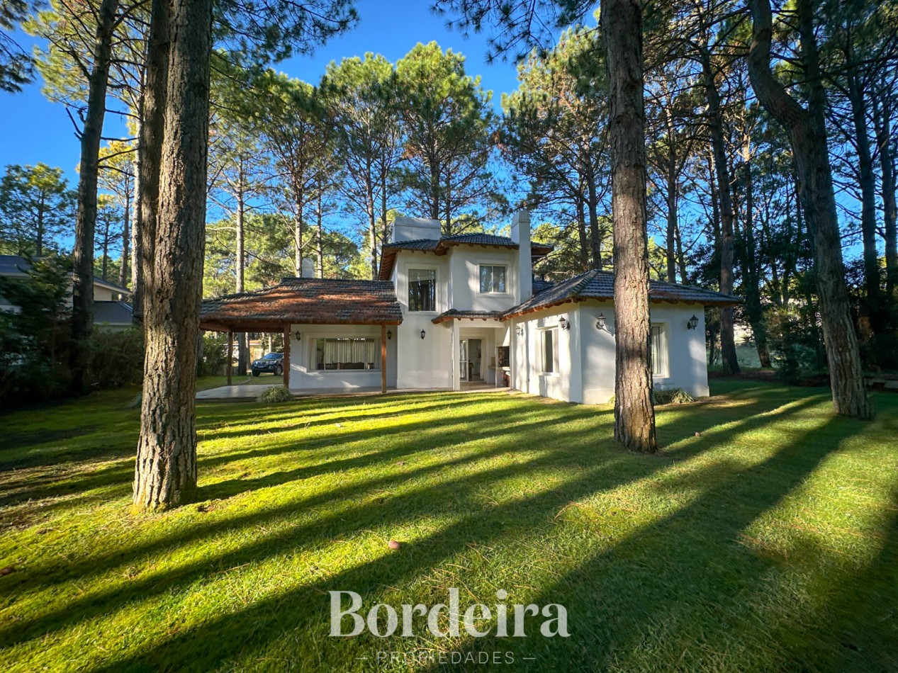 Venta casa Pinamar Norte