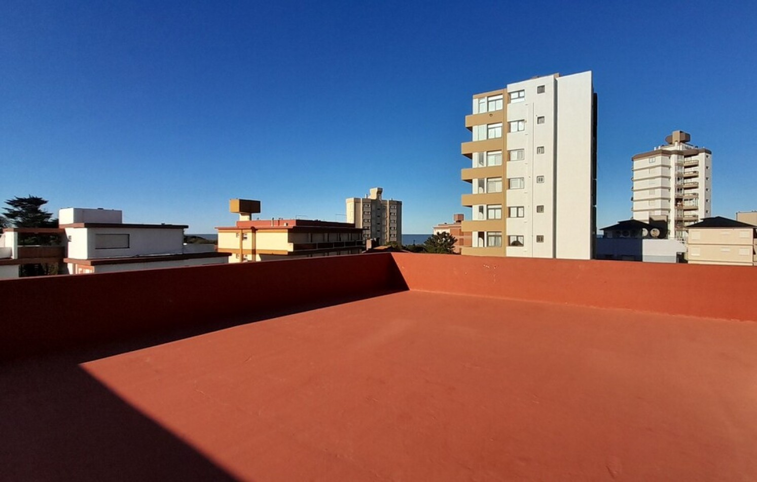 Venta departamento Villa Gesell Zona Norte Cochera Terraza
