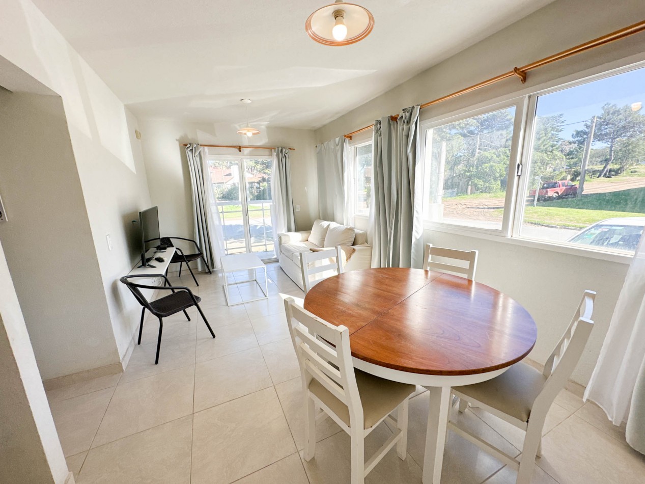 Departamento en Venta - Mar de Ostende, Sarmiento 196 PB 2