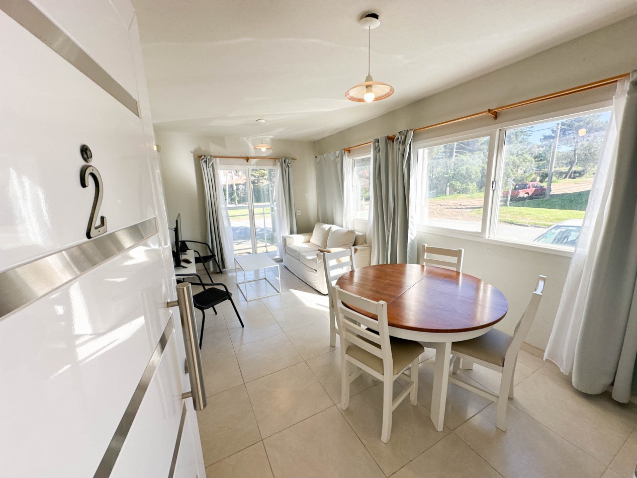 Departamento en Venta - Mar de Ostende, Sarmiento 196 PB 2