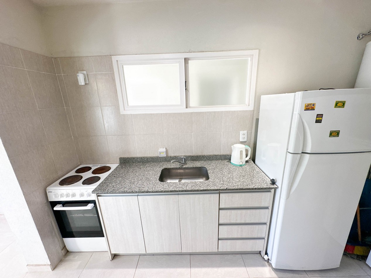 Departamento en Venta - Mar de Ostende, Sarmiento 196 PB 2