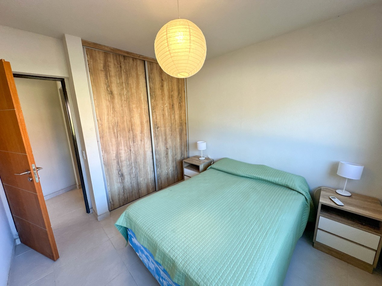 Departamento en Venta - Mar de Ostende, Sarmiento 196 PB 2