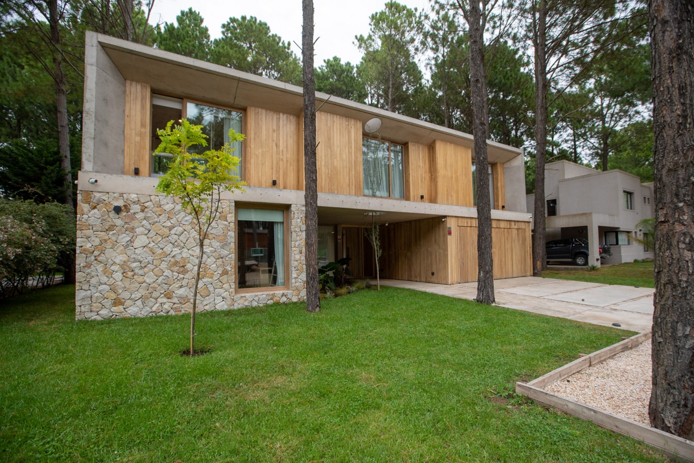 ALQUILER TEMPORAL CASA PINAMAR NORTE