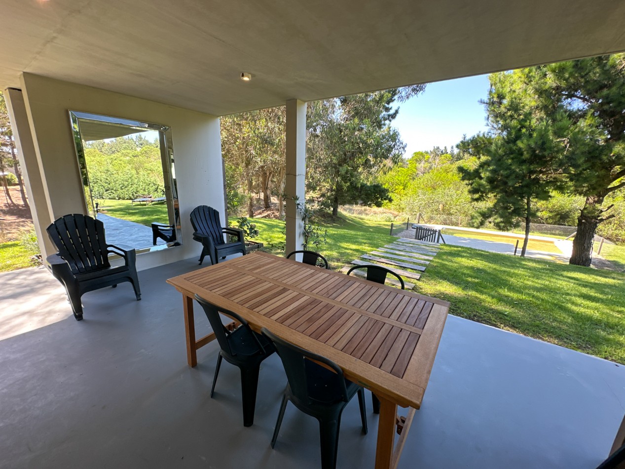 VENTA CASA COSTA ESMERALDA