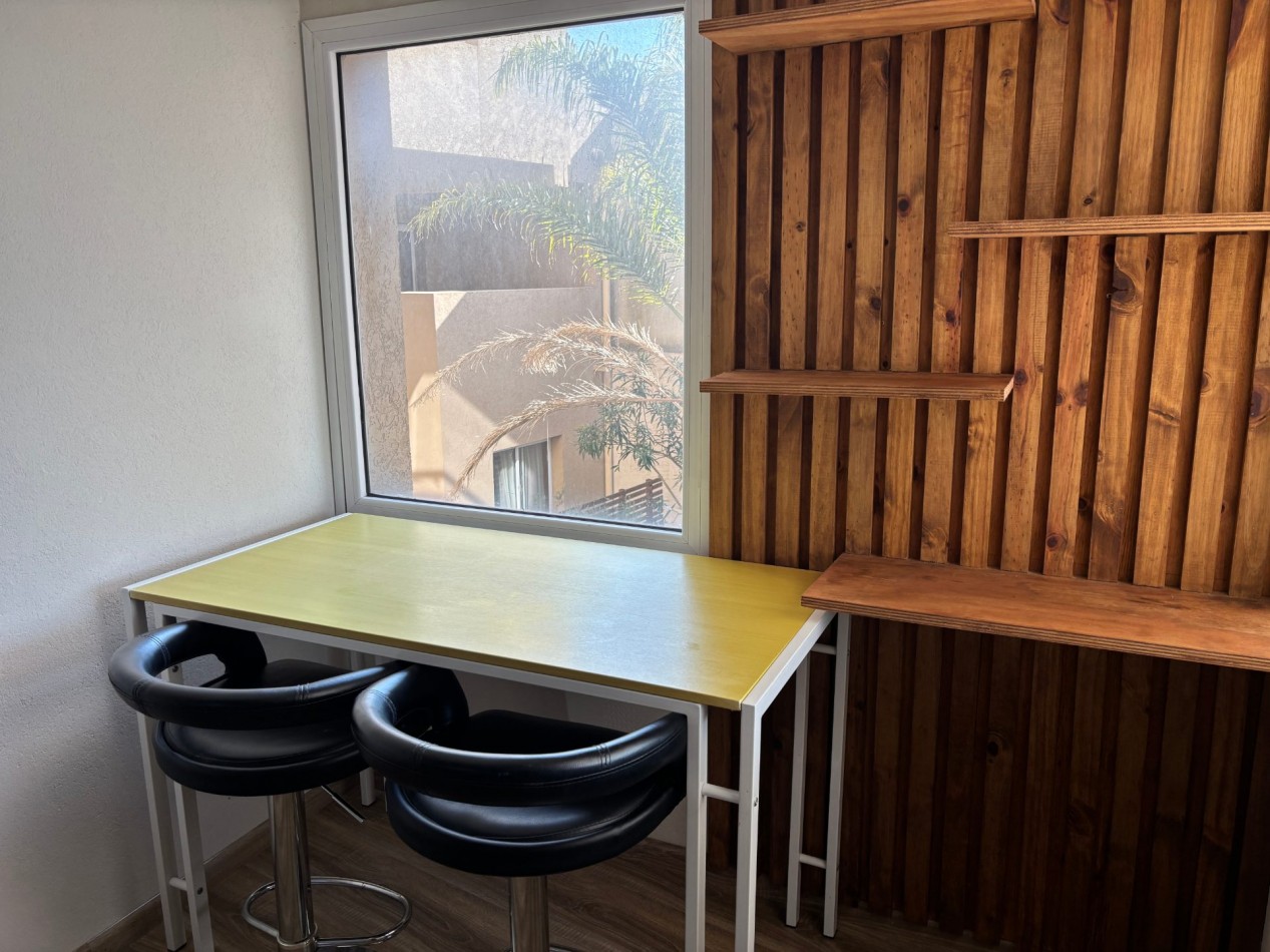 Alquiler local comercial en Pinamar 