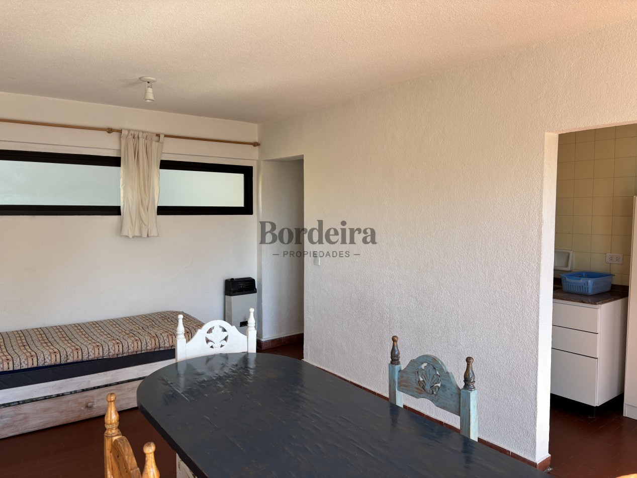 Alquiler anual dos Ambientes Pinamar 