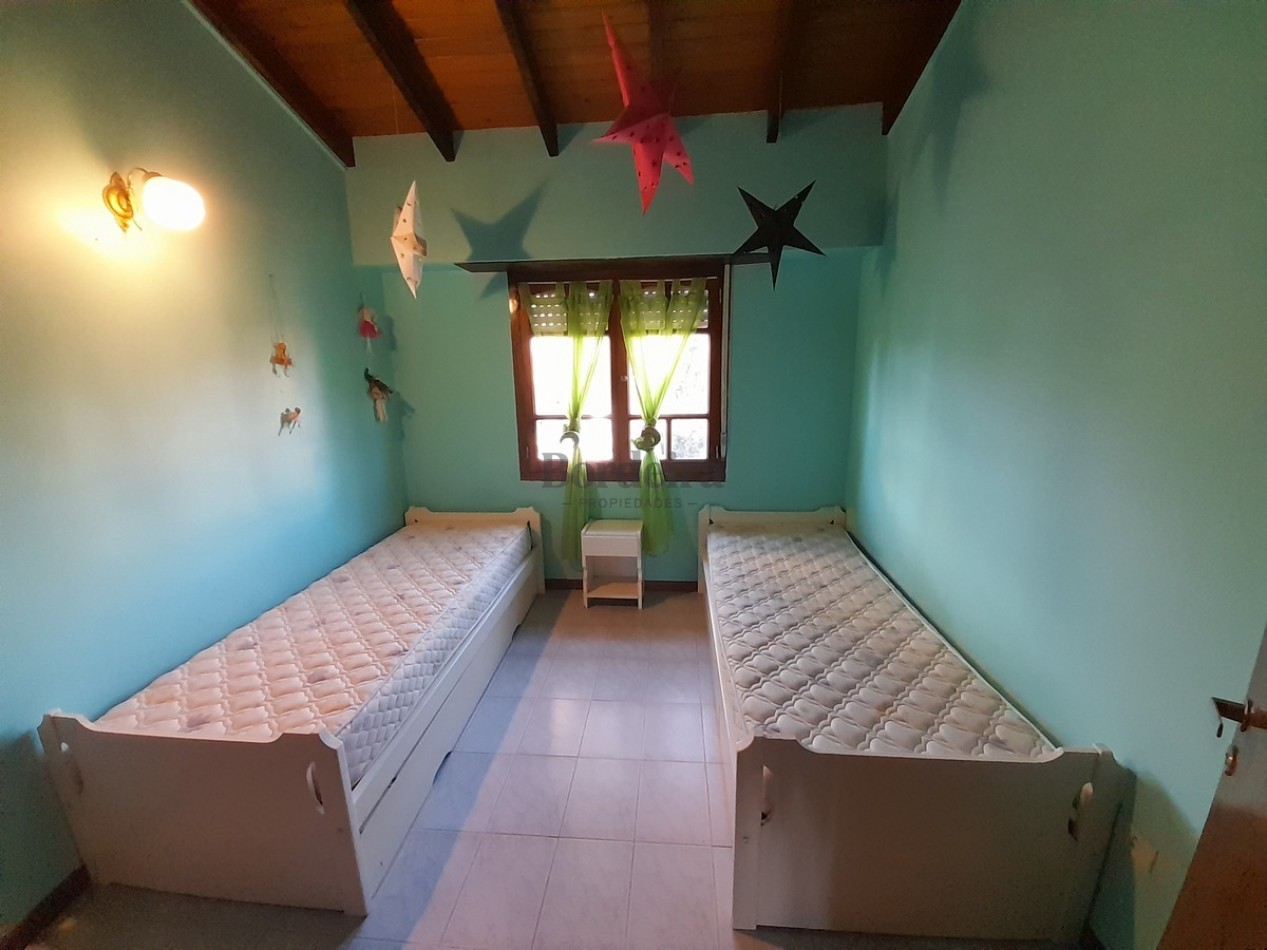 Venta triplex Villa Gesell 4 ambientes zona centro
