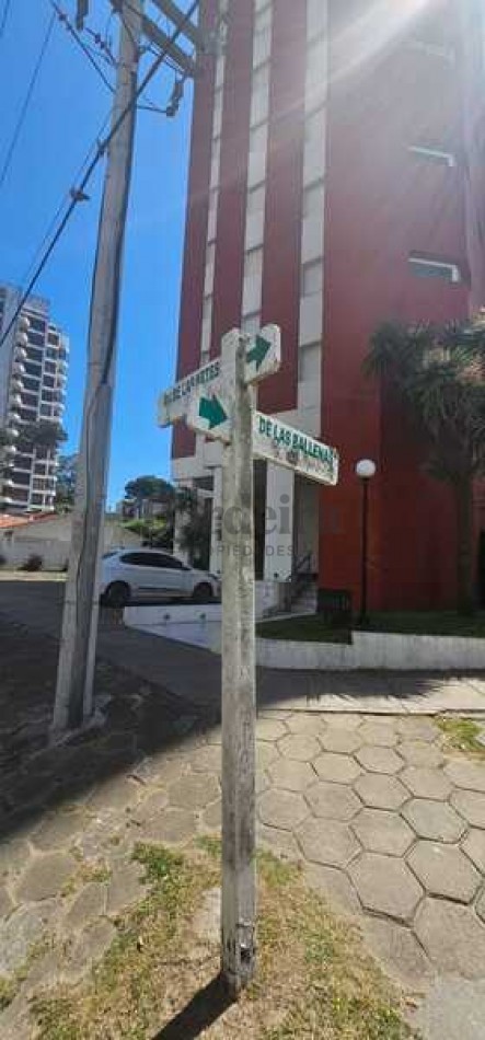 Venta de departamento monoambiente en Pinamar