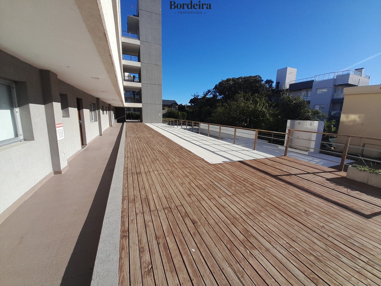 Venta Departamento Valeria del Mar 3 ambientes frente a la playa