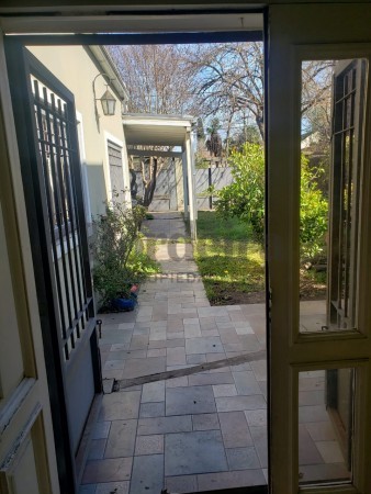 Venta de casa en Castelar Norte