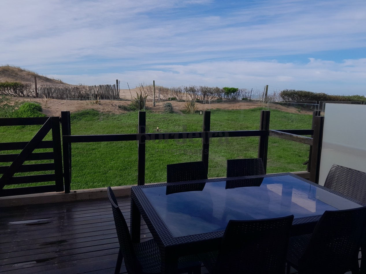 Venta departamento Mar de las Pampas Complejo Linda Bay vista al mar