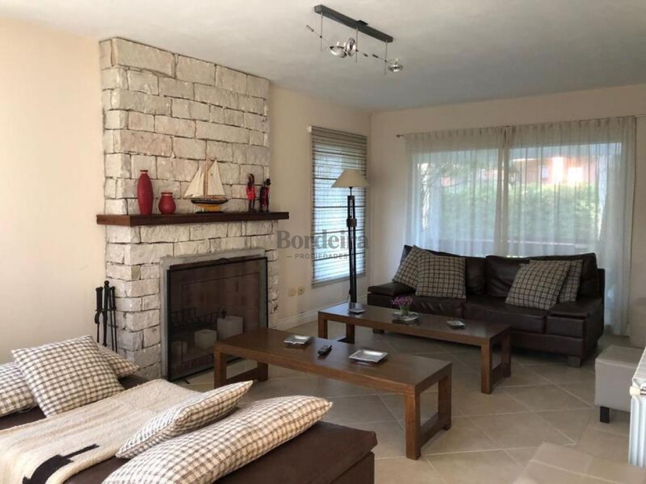 Venta de casa en Pinamar