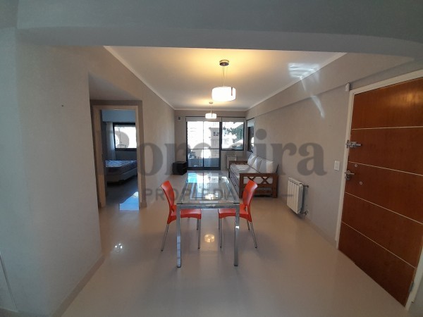Venta Departamento Villa Gesell con cochera Zona centro
