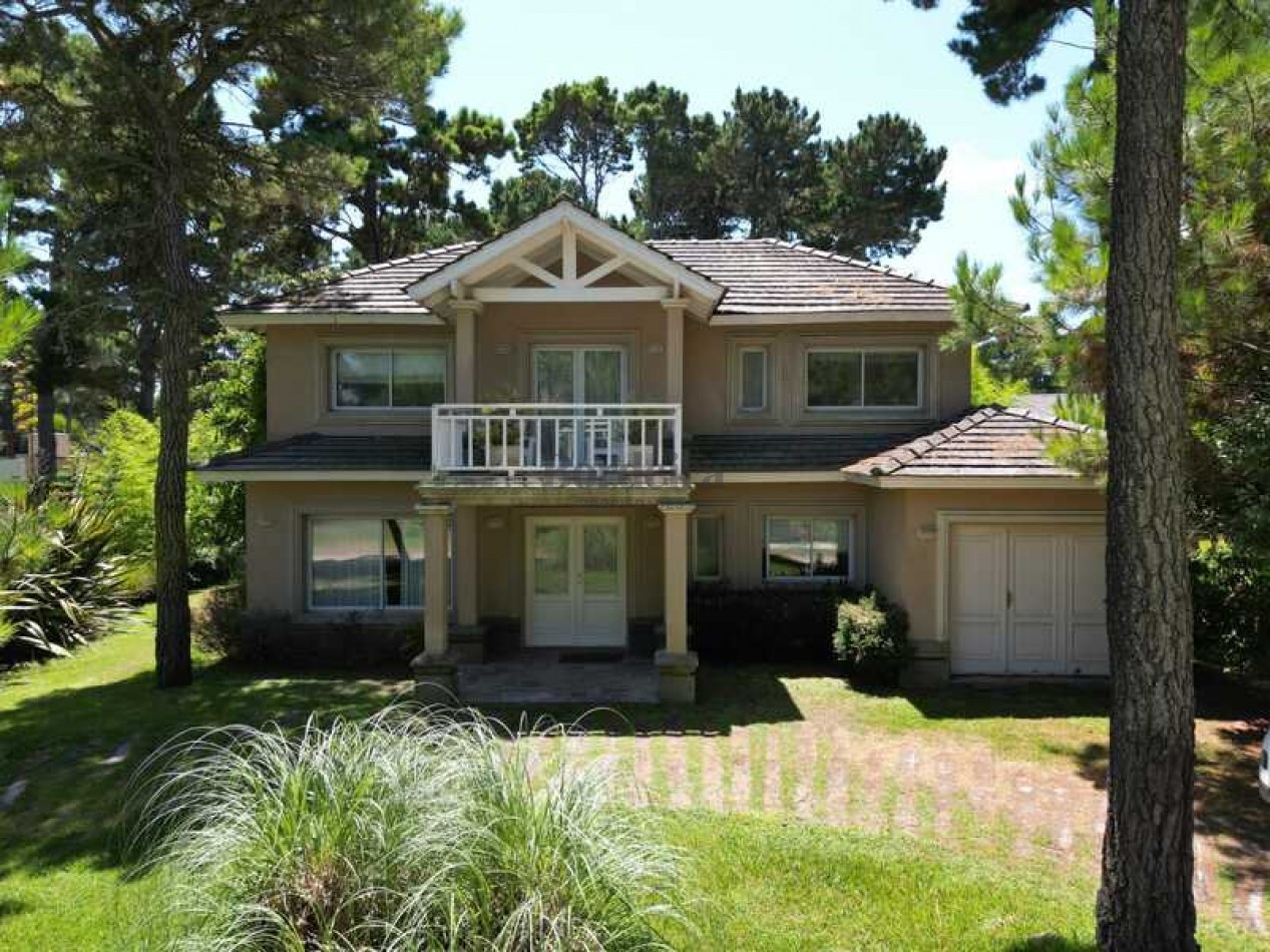Venta de casa en Pinamar