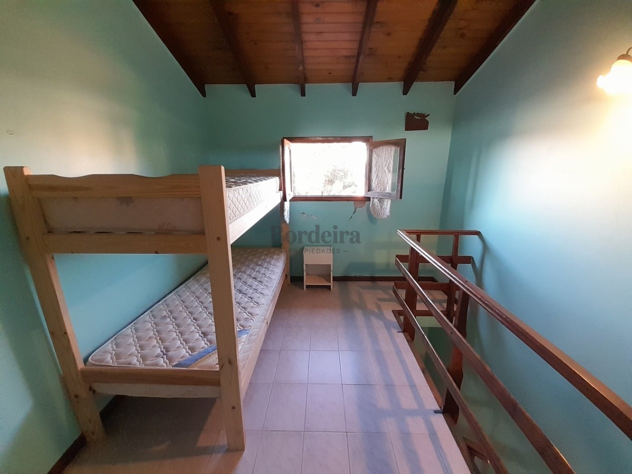 Venta triplex Villa Gesell 4 ambientes zona centro