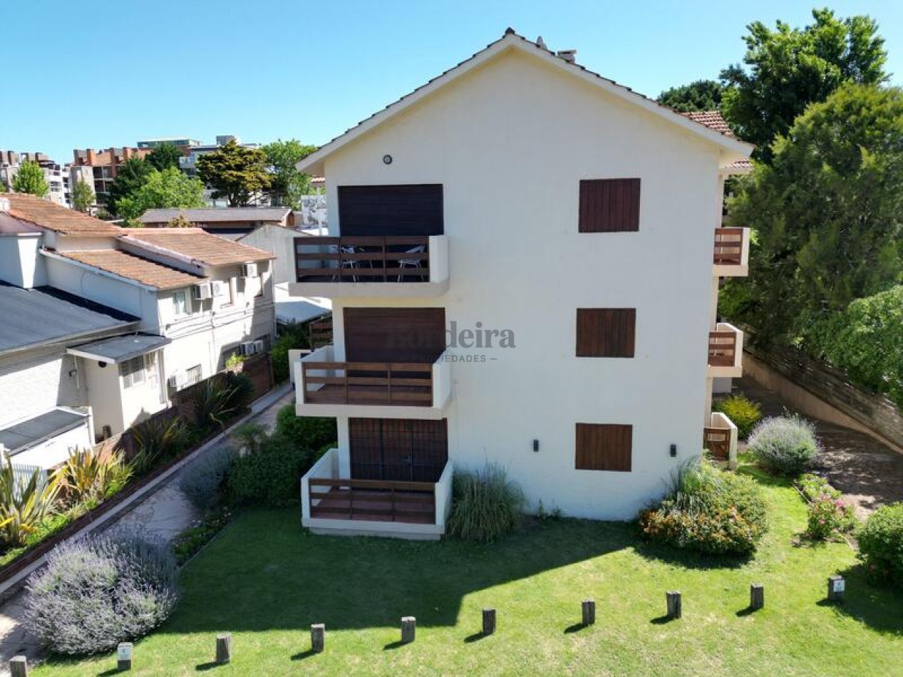 Venta de departamento en Pinamar