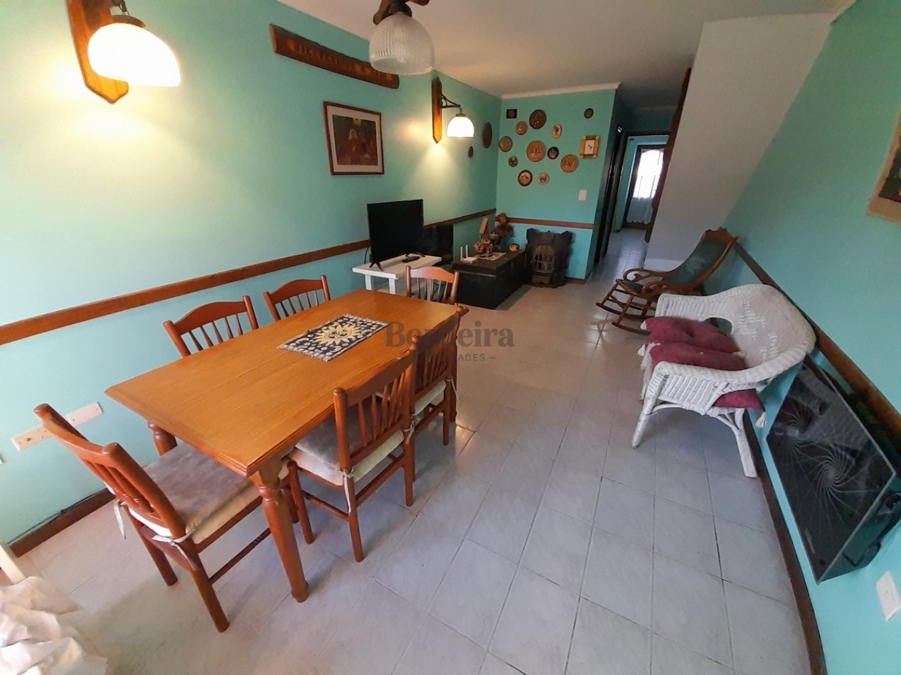 Venta triplex Villa Gesell 4 ambientes zona centro