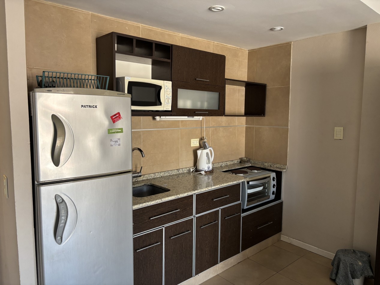Venta departamento en Pinamar con cochera