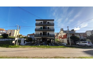 Venta Departamento Villa Gesell 2 ambientes con cochera